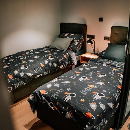 Apartman Saturn Osijek Exterior foto