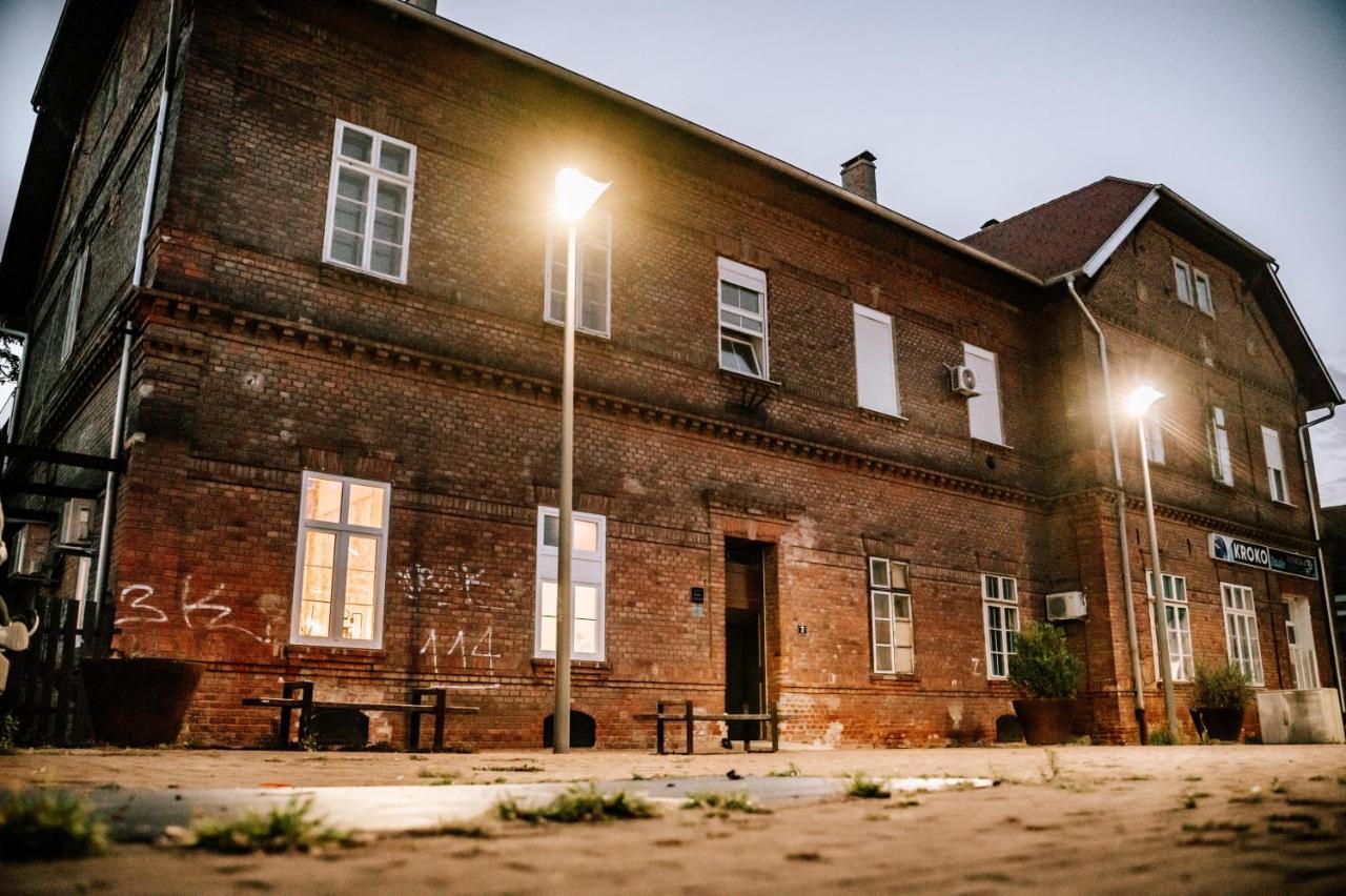 Apartman Saturn Osijek Exterior foto