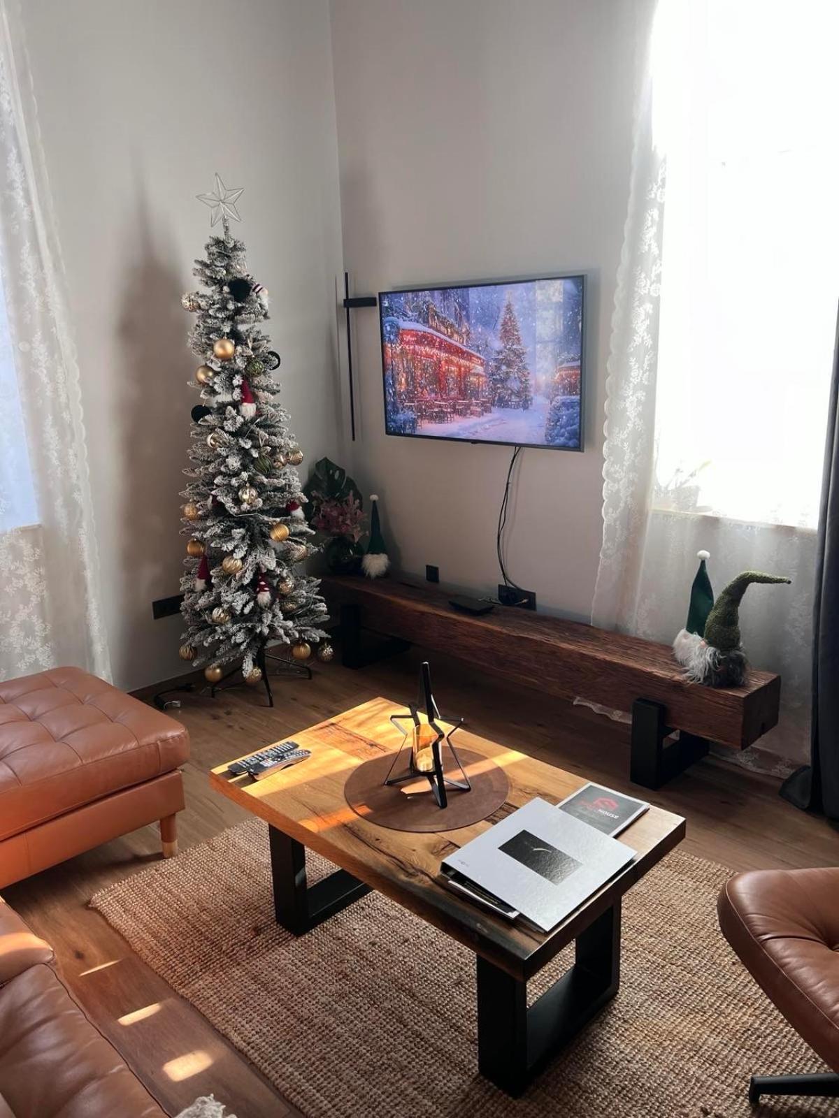 Apartman Saturn Osijek Exterior foto